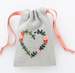 画像2: [9483] Tulip 香りで楽しむ刺繍キット-サシェ(香り袋)- 【ローズ】