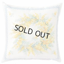 画像2: [10358] オノエ・メグミ　Mimosa　Collection　クッション　ミモザのリース