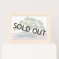 画像2: [10553] オリムパスクロスステッチキット　12ヶ月のＢＯＮＳＡＩ　「1月 錦松と寒木瓜」