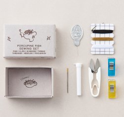 画像3: [10584]クロバー　ソーイングセット〈ハリセンボン〉