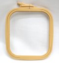 [9280] Nurge スクエアプラスチック刺しゅう枠　14.5cm×16.5cm