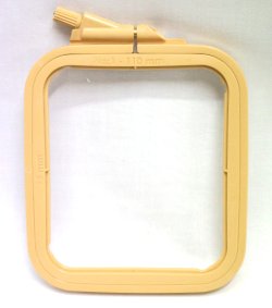 画像1: [9279] Nurge スクエアプラスチック刺しゅう枠　9.5cm×11cm