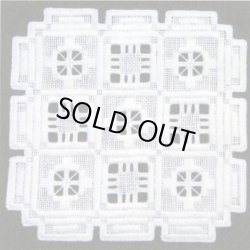 画像1: [2757] ハーダンガー刺しゅうキット　101901 