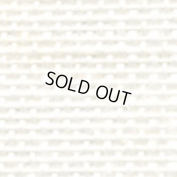 画像1: [3164] すてきなハーダンガー刺しゅう　竹内博子著　作品Ｎｏ８　テーブルセンター大　材料一式  (1)