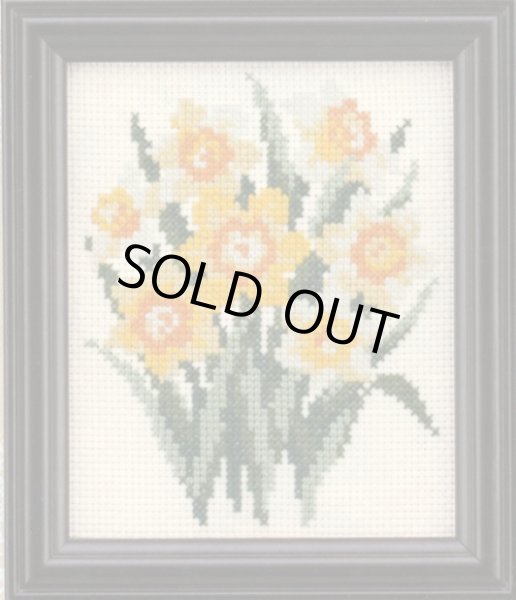 画像1: [7198] ルシアン コスモ 四季折々の花だより クロスステッチキット -1月すいせん- (1)