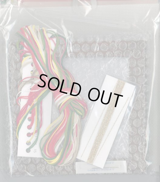 画像2: [9670] COSMO 季節を彩るフラワーアレンジメント -January 椿のお正月飾り- (2)