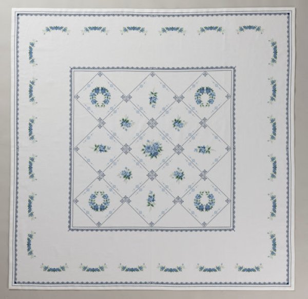 画像3: [10019] オリムパス　オノエ・メグミ　ブルーローズモチーフのテーブルクロス ※取り寄せ商品 (3)