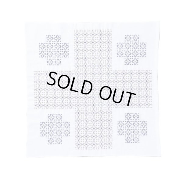 画像3: [10042] オリムパス 花ふきんキット Sashiko Textile lab -Pray-(白) (3)