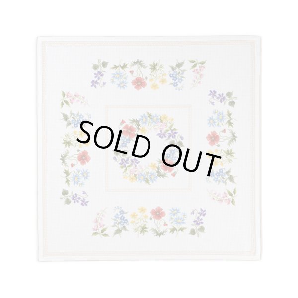 画像3: [10329] オリムパスクロスステッチキット 春の小花のテーブルクロス　オノエ・メグミ (3)