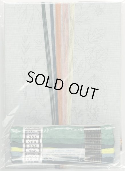 画像3: [10409] オリムパス　マカベアリス　刺しゅうキット　めぐる季節の贈り物　ハーブの庭 (3)