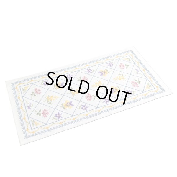 画像2: [10517] オノエ・メグミ　Mimosa　Collection　テーブルセンター　ミモザと春の小花 (2)