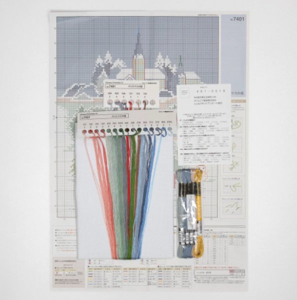 画像2: [5794] オリムパス　クロスステッチキット　メモリーオブシーズンズ　クリスマスの夜 (2)
