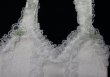 表側の持ち手部分にお花の飾りがついています