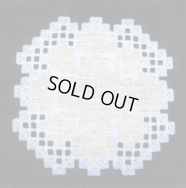 画像1: [4705] ハーダンガー刺しゅうキット　100402 (1)